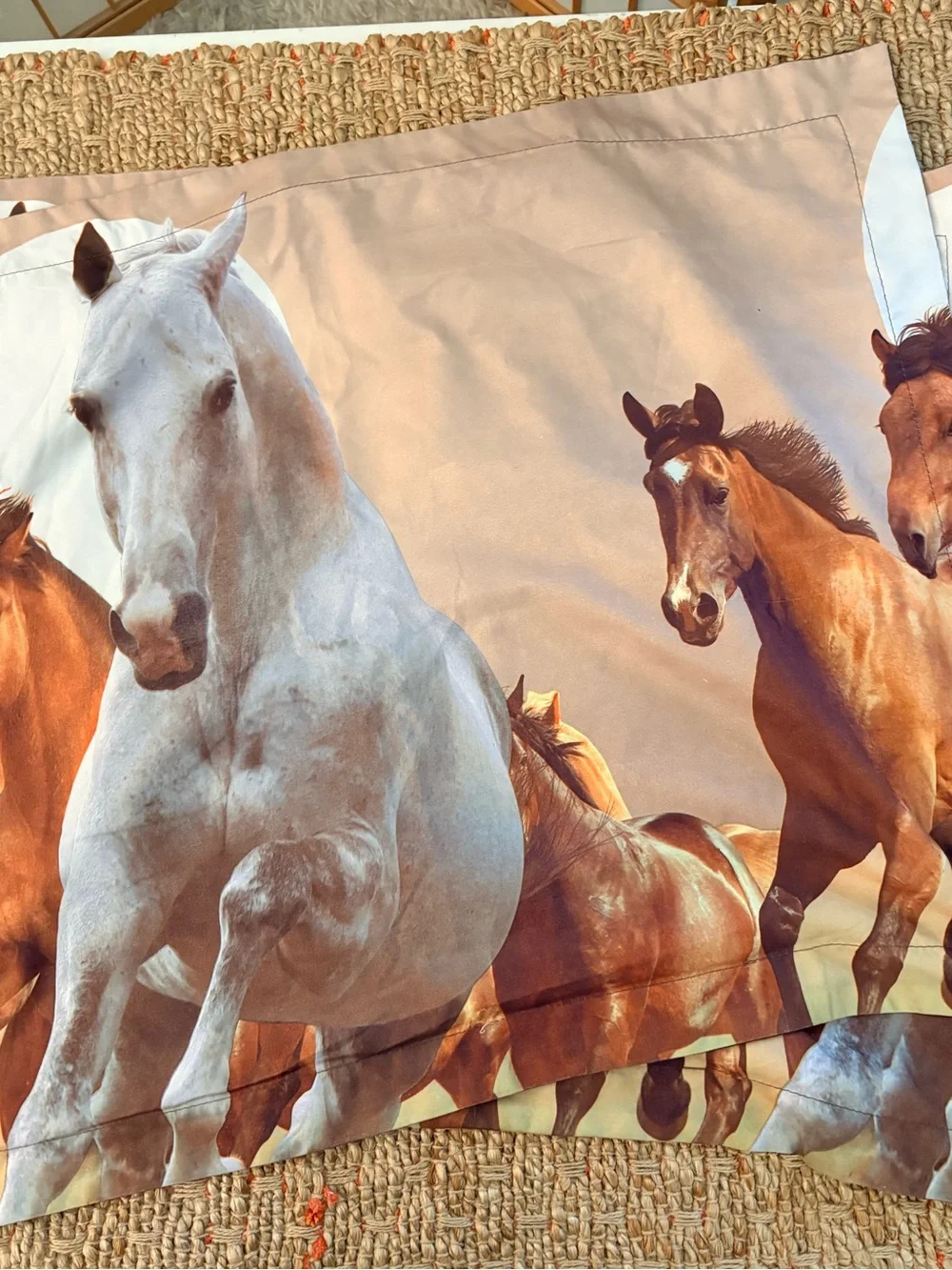 Equine-Themed Bedding Horse Full Fitted & Top Sheet & Pillow Cases